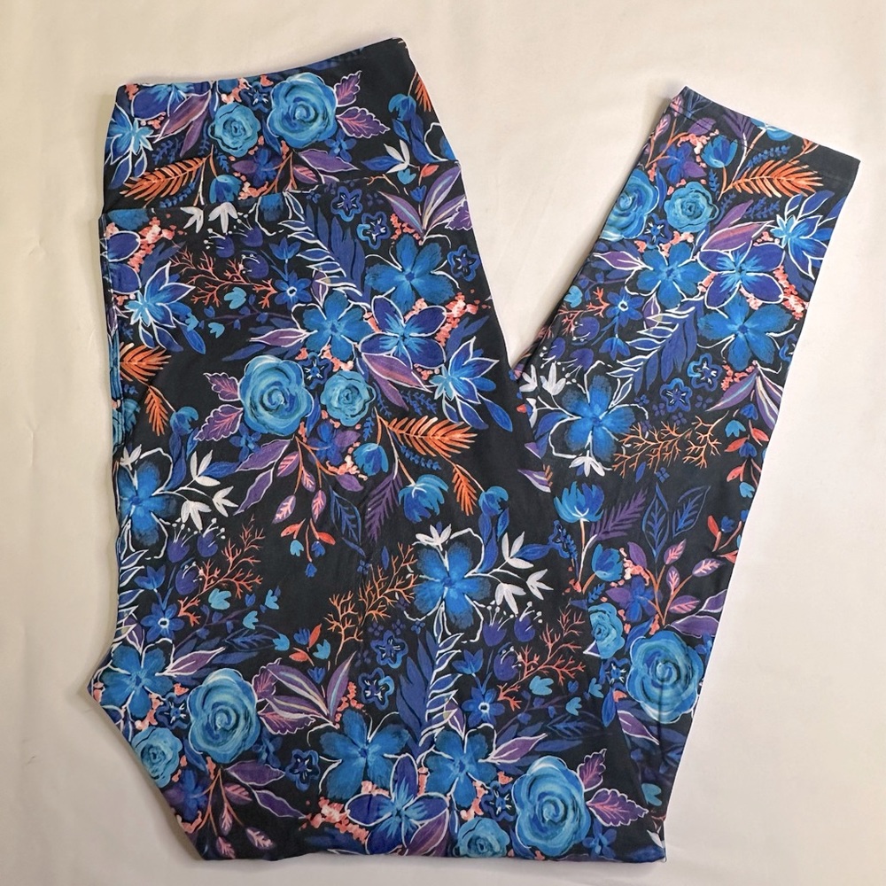 Blue & Purple Flowers Buttery Soft Boutique Leggings Tall Curvy NEW